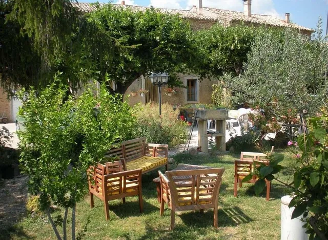 LE JAS DES GRANDS CEDRES