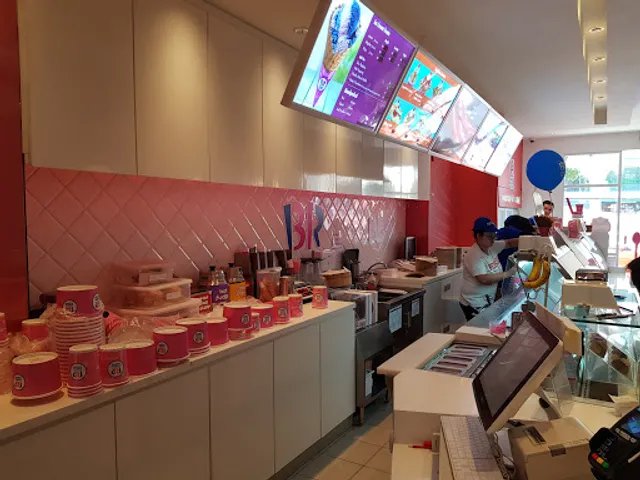 Baskin-Robbins Desa University