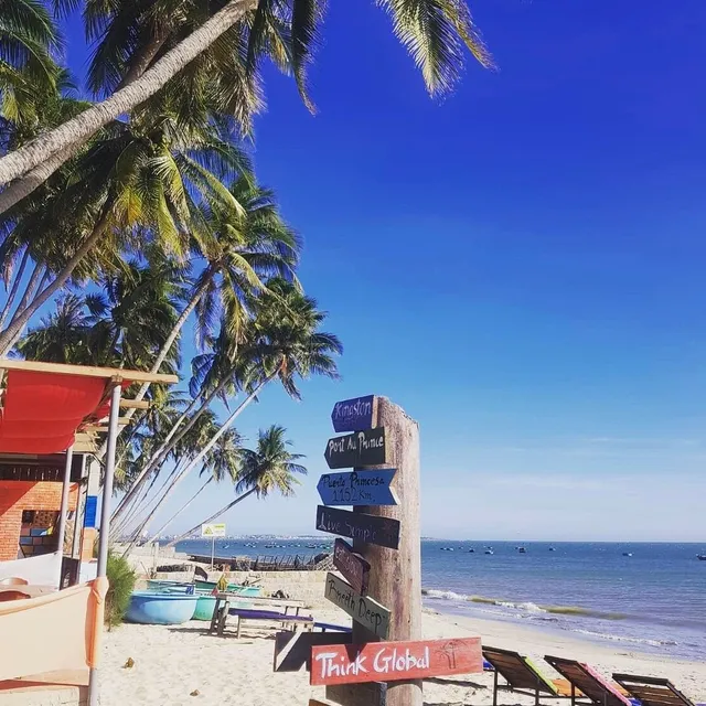 EVA Hut Mui Ne Homestay