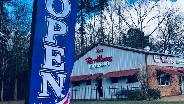 Los Parrilleros, Mexican Grille