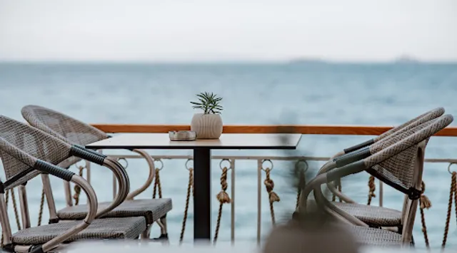 Limanaki All day bar