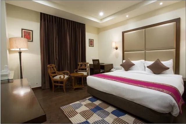 The Royal Court Hotel & Spa