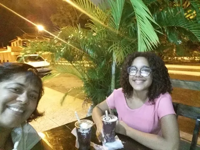 CARIOCANDO Lanches & Açaí