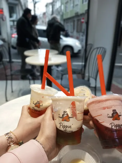 Poppin' Bubble Tea & Coffee - Akaretler