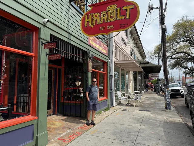 Magazine Antique Mall