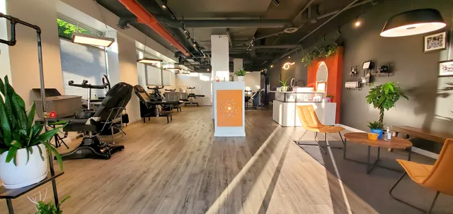 Liquid Amber Tattoo & Art Collective