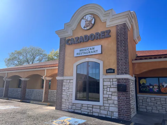 Cazadorez Mexican Restaurant