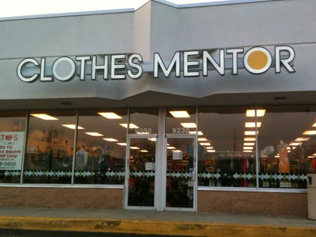 Clothes Mentor Orland Park, IL