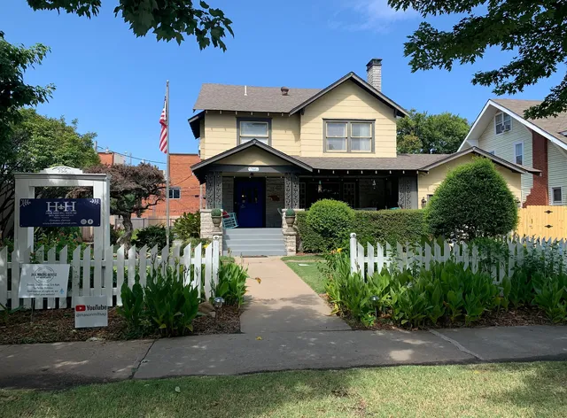 Holmberg House Bed & Breakfast