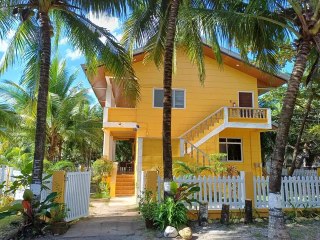 TRIPLE M VACATION VILLA