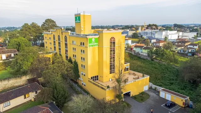 ibis Styles Curitiba Santa Felicidade