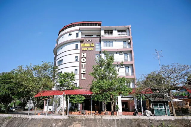 Hoang Ha Rivertown Hotel