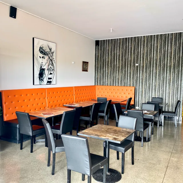 KEBAB & PIZZA FACTORY