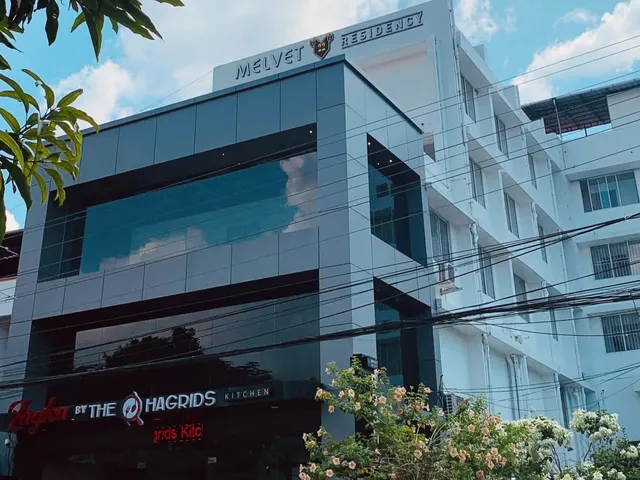 MELVET RESIDENCY