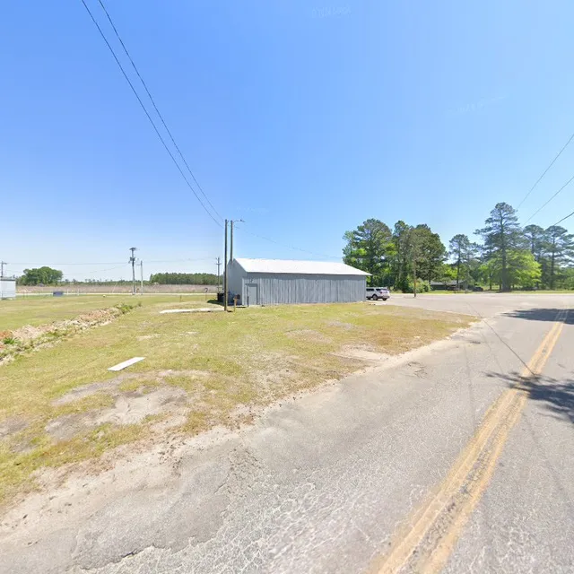 Lower Lake Country Store