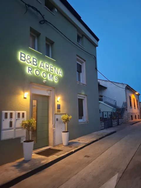 B&B Arena Prestige Rooms