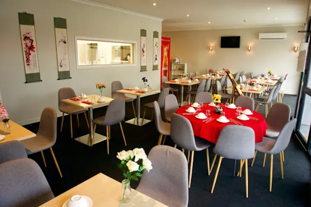 Easteat Restaurant 唐小厨