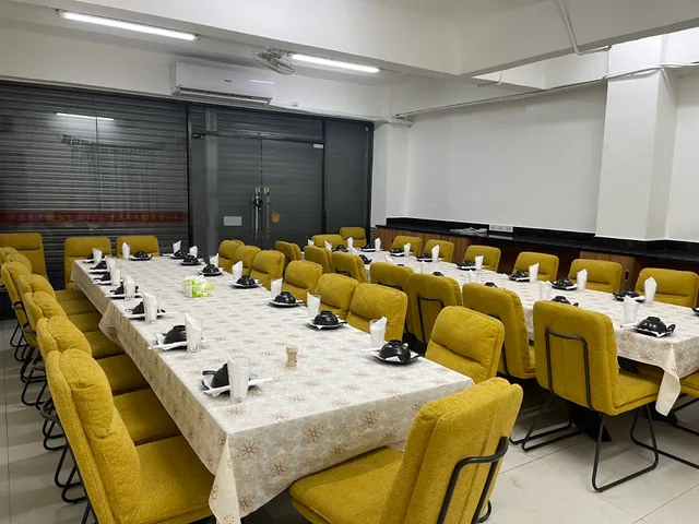 Hương Quê Restaurant