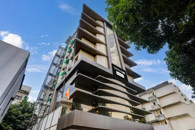 Super Townhouse Oak Ramdaspeth Downtown