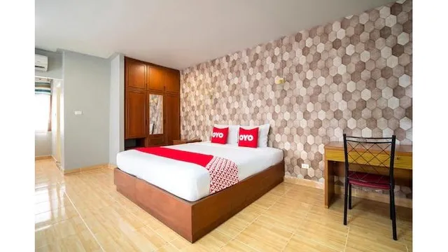 OYO 663 Green Beach Room