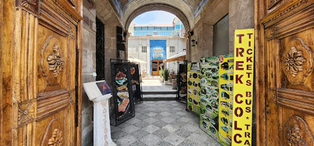 RESTAURANTE & CAFE WAYRANA