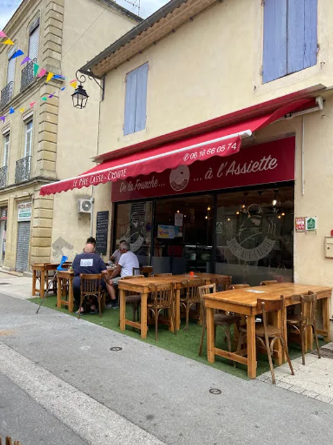 Le Pere Casse Croute