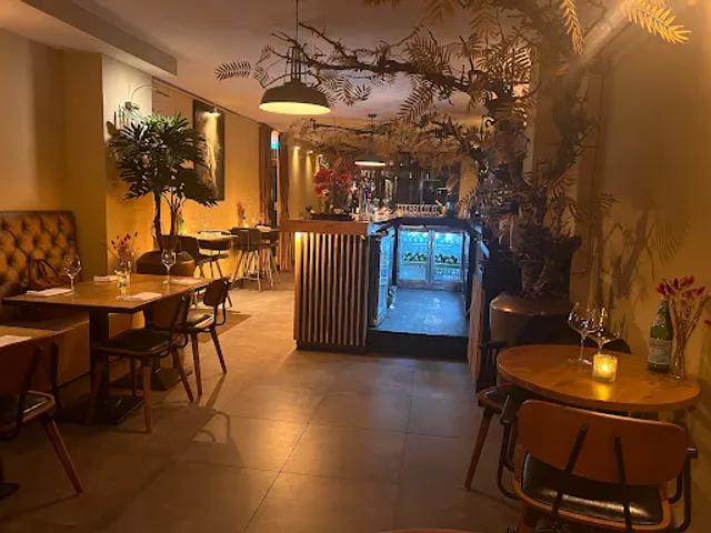 Green Egg Restaurant