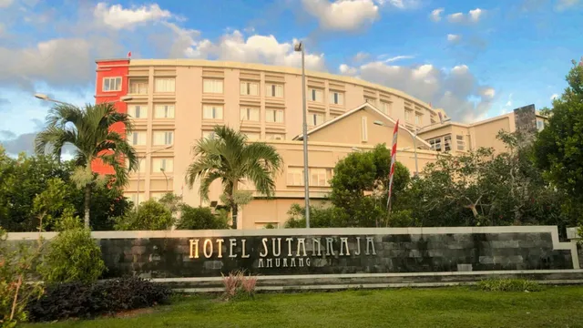 Sutan Raja Hotel Amurang