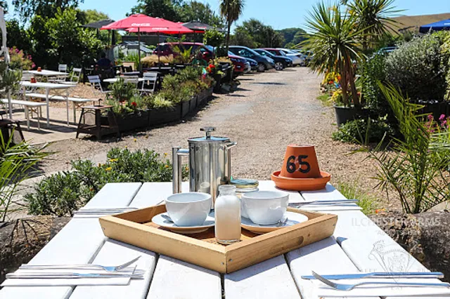 The Ilchester Arms Abbotsbury