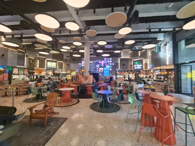 Emilie & the Cool Kids Nancy