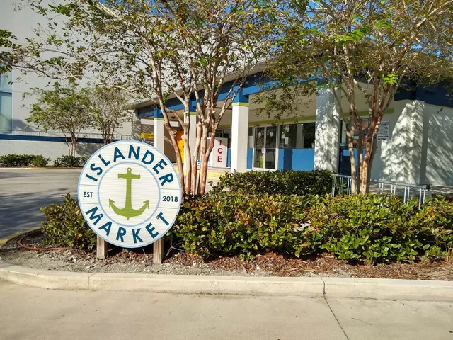 Islander Market