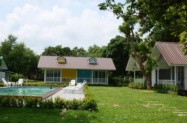 Bo Tree Cottage on the River B&B