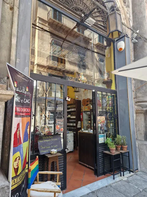 Vino e Cacio - Salumeria