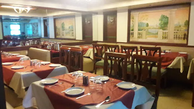 Shubha Family Restaurant & Bar