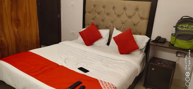 Hotel O Cross Winds Sector 62