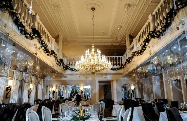 Ресторан Гусятникоff Марксистская Кафе, банкетный зал, доставка еды