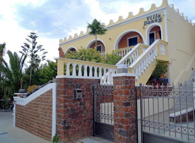 Danae Villa