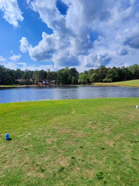 Seven Lakes Country Club