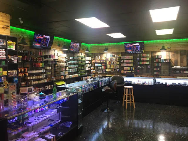 Up N Smoke - Vape Shop