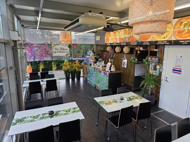 Na Khao Cafe & Restaurant