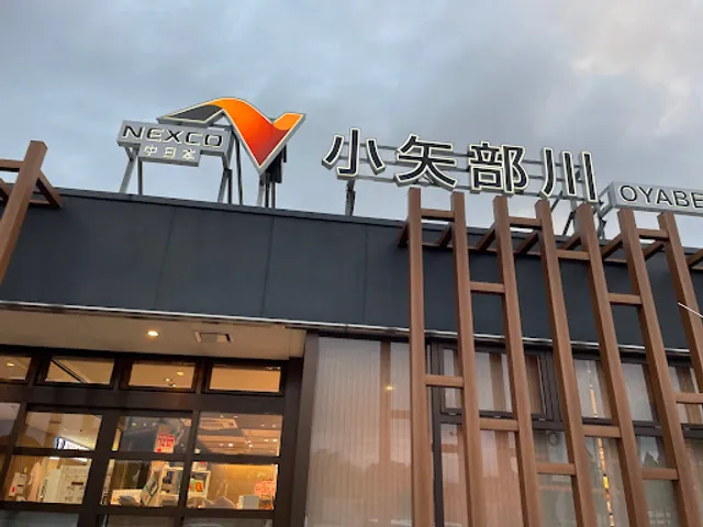 フードコート CHEF’S TABLE