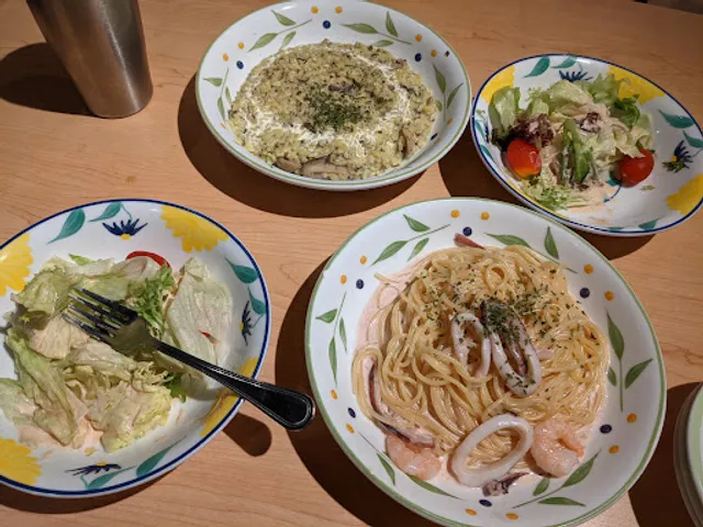 Saizeriya (Smithfield Walk)