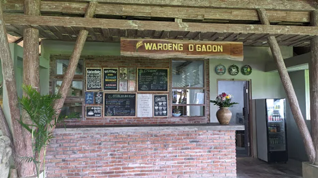 WAROENG D'GADON