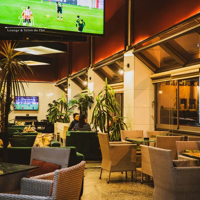 Six seven salon de thé