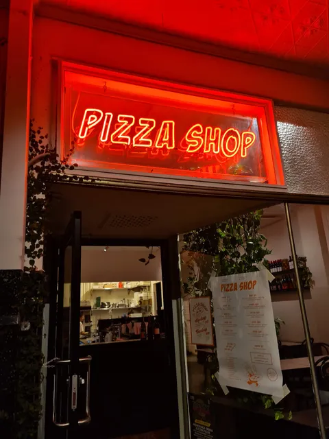 Pizza Shop