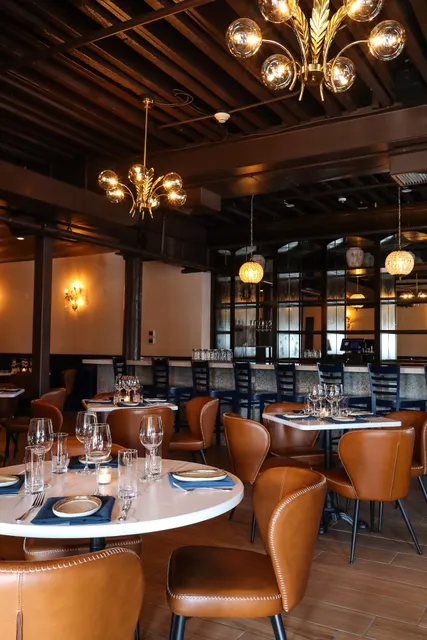 Neos Americana & Cafe Neos