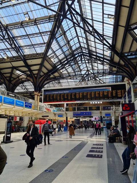 London Liverpool Street station