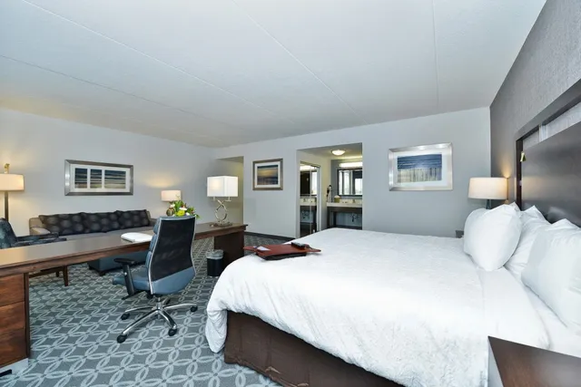Hampton Inn & Suites Columbia/Southeast-Ft. Jackson