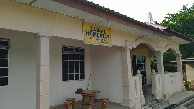Zainal Homestay