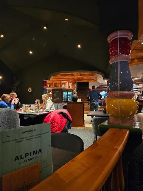 Bistro Café Pizzeria